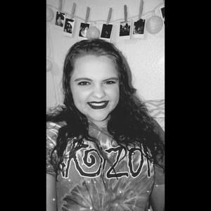 Meet your Posher, Savannah